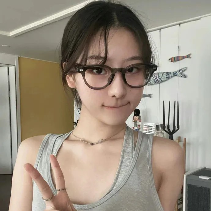 明黄禁色